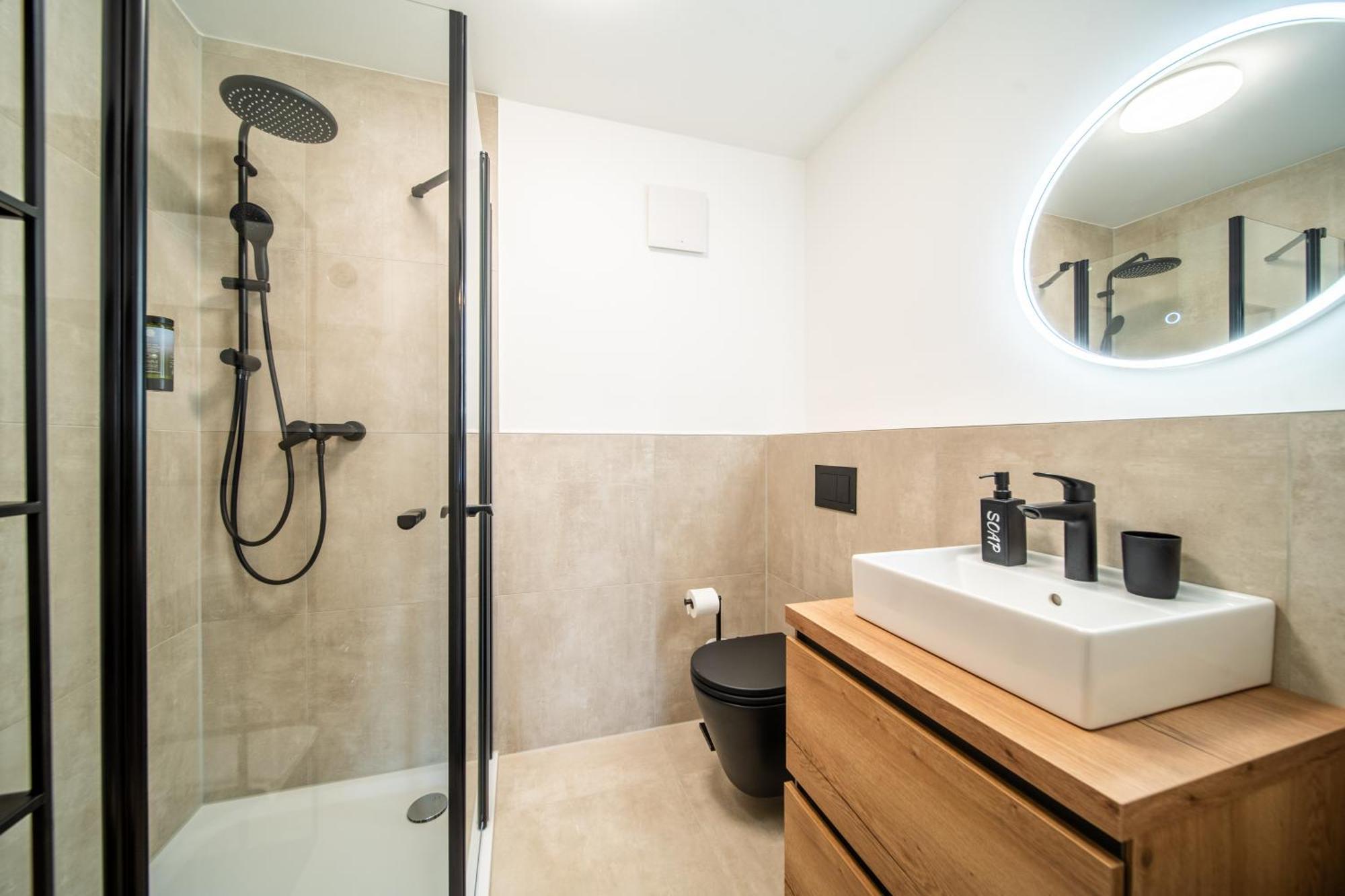 קובלנץ Coblenz Suites מראה חיצוני תמונה